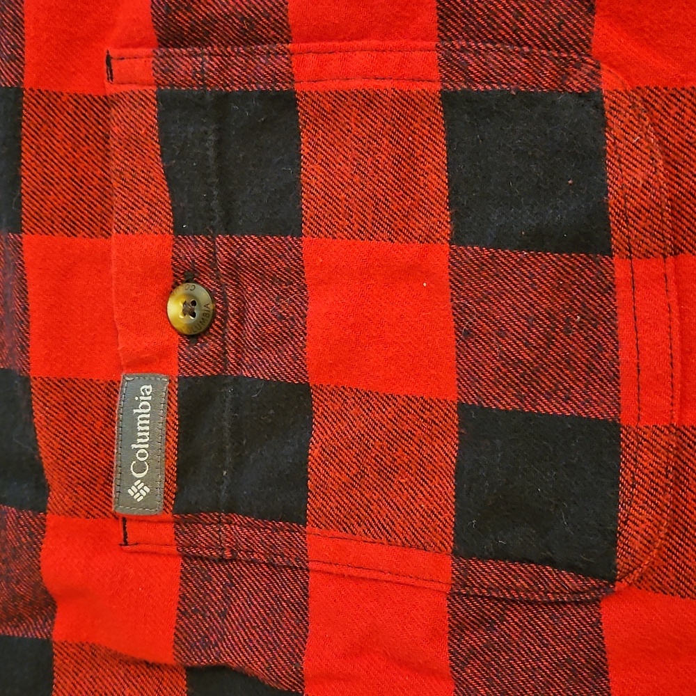 EUC Columbia Men's Red Buffalo Check Flannel Shirt - Sz XL - Picture 6 of 9